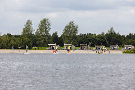 Strandlodges aan het Veluwemeer op vakantiepark RCN Zeewolde